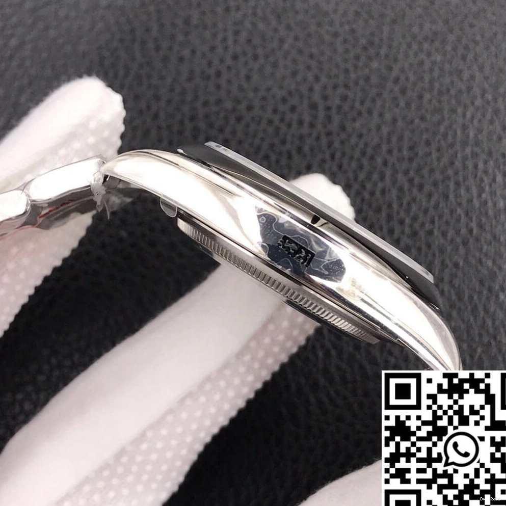 EW Perpetual M124300-0003 Rolex Factory Dial Oyster 41MM Blue 0823